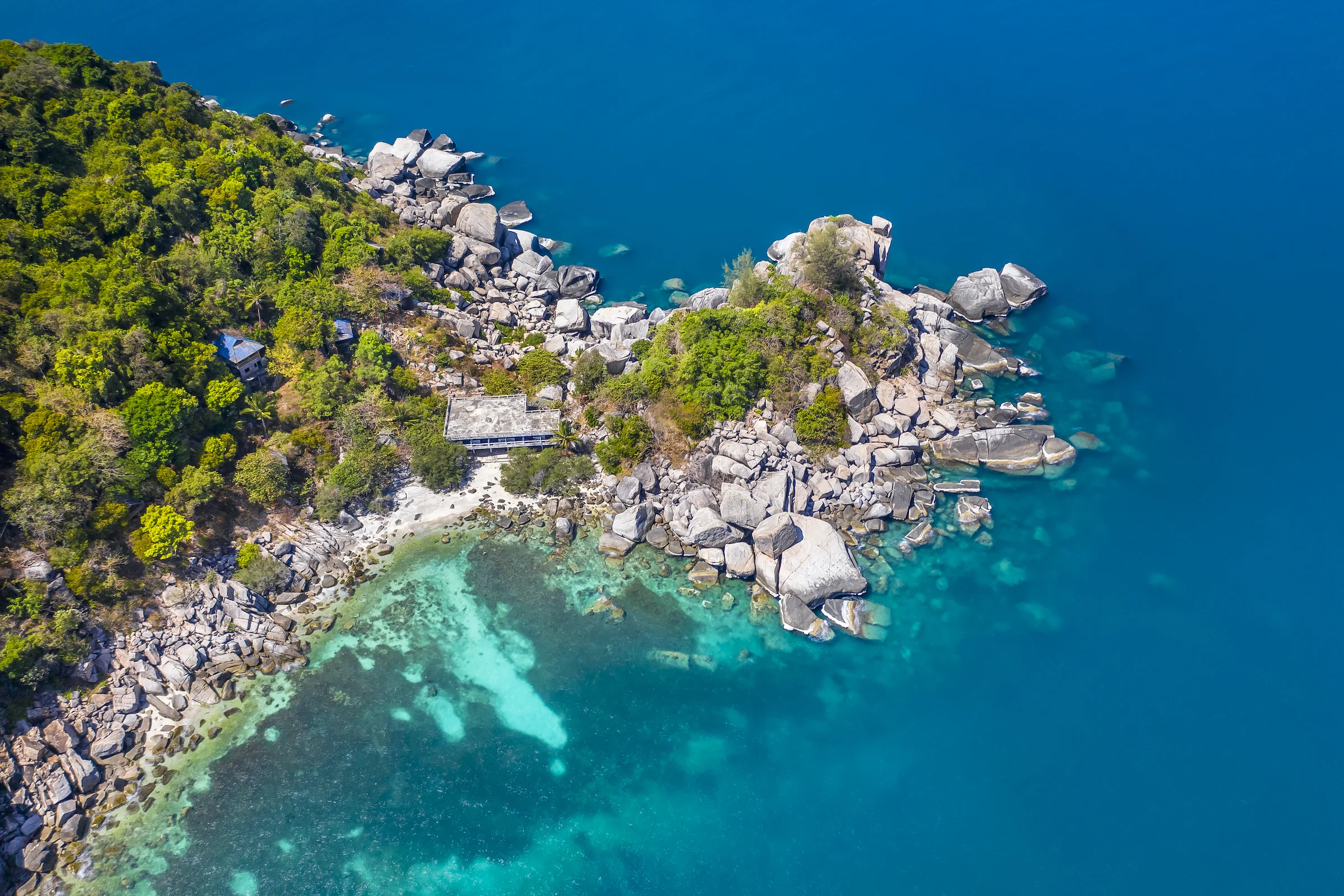 Лаем Тиан на Ко Тао — укромная бухта с коралловыми садами