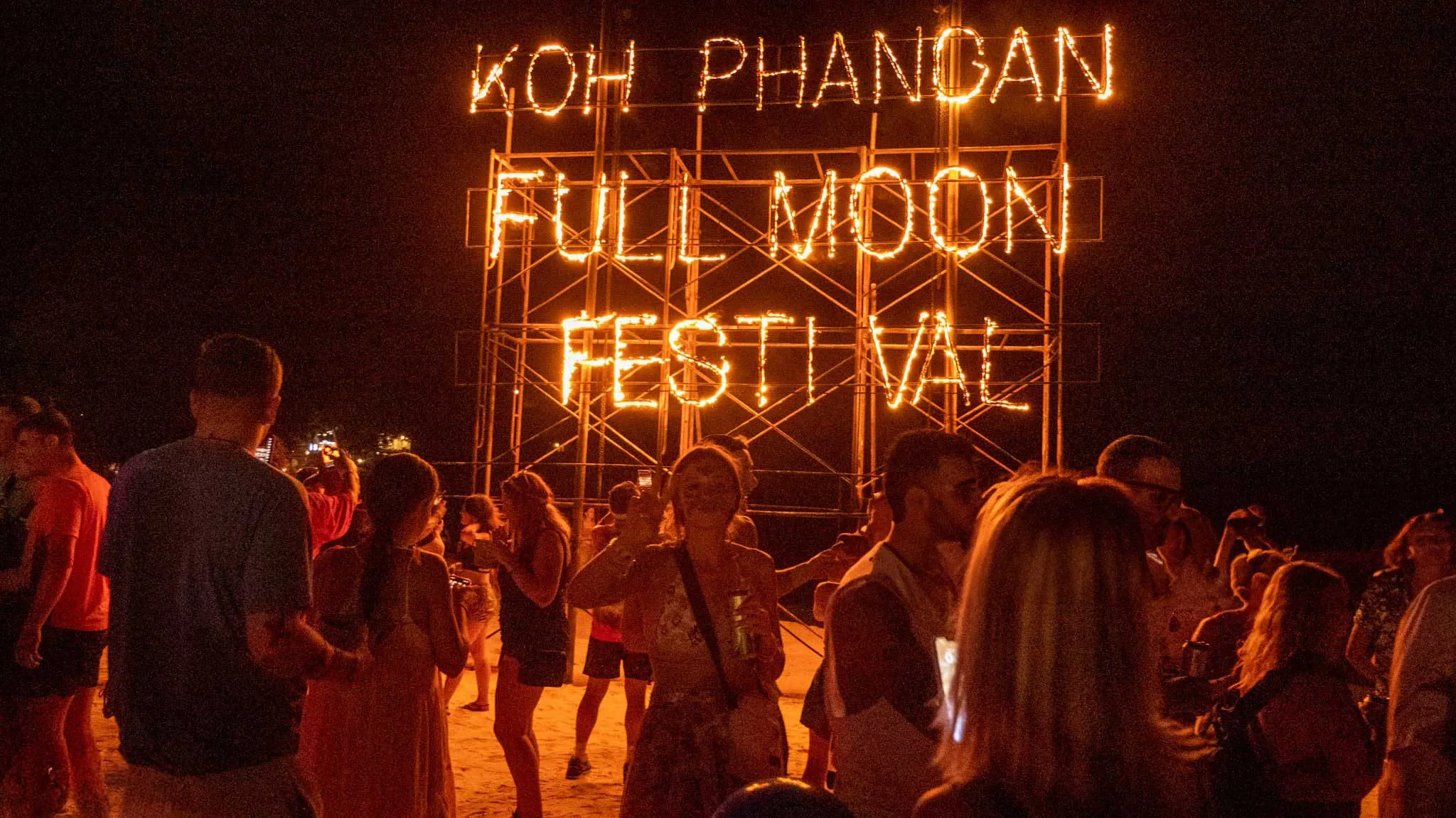Full Moon Party на Ко Панган — ночная вечеринка на пляже