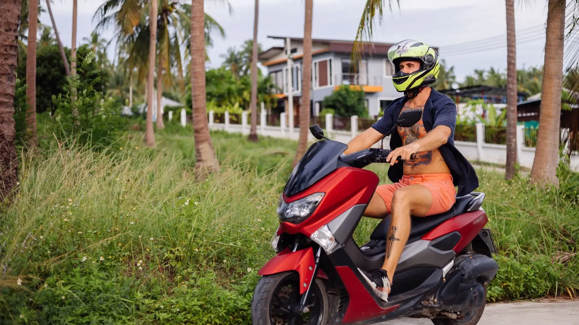 Скутер на Ко Тао